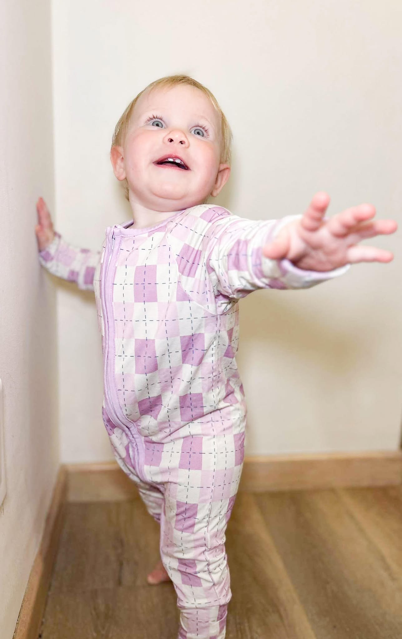 Snuggle Squares (Purple/Pink) | Romper Zippie